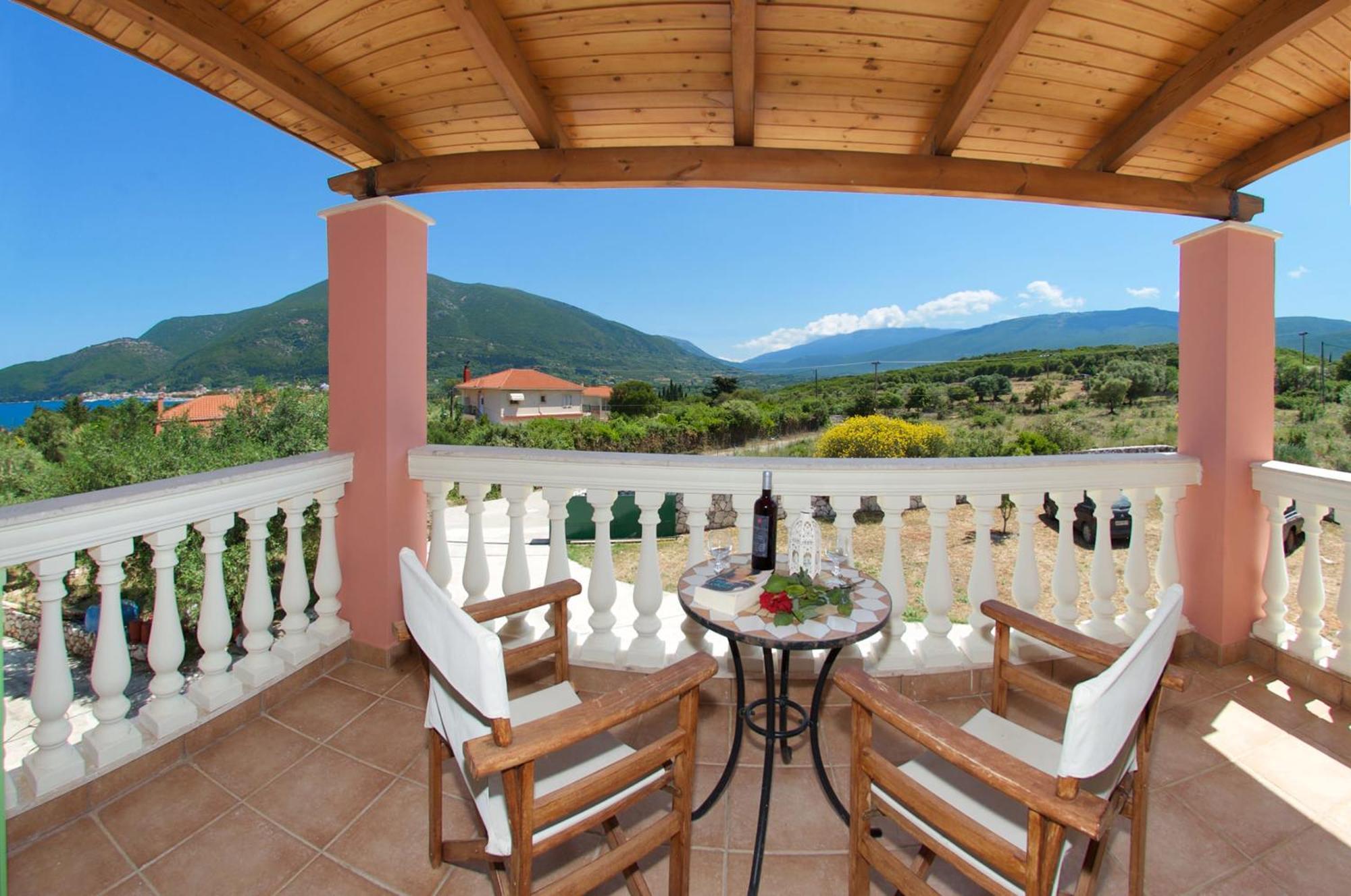 Iliachtides Villas Karavomylos Quarto foto